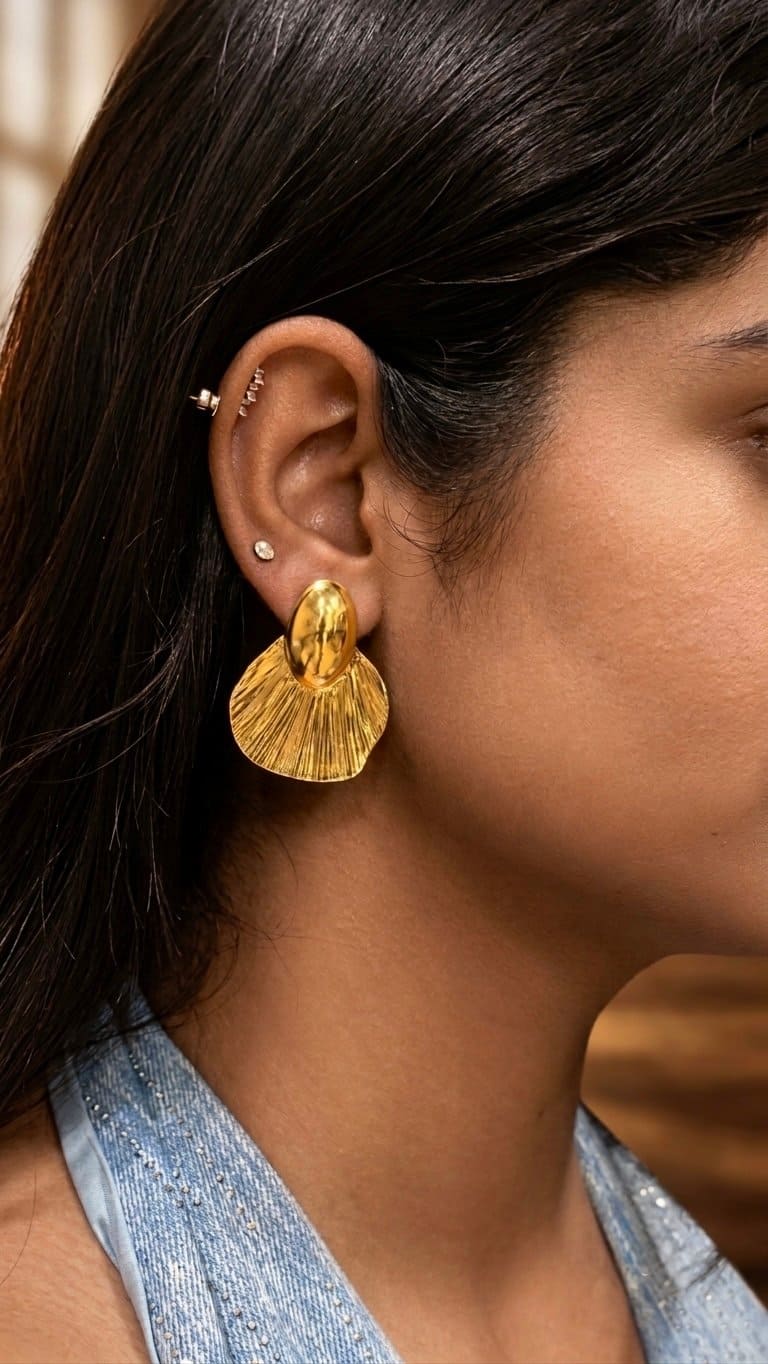 The Gilded Fan Earrings - Image 2