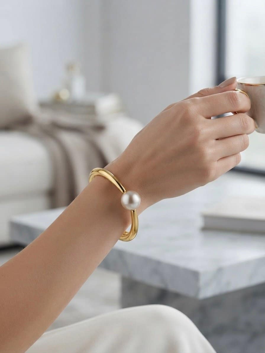Single Pearl Golden Bracelet - Image 2