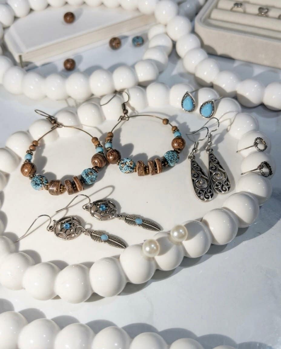 Tortoise Era Earring Set - Image 2